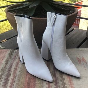 Alias Mae Ahara Bootie